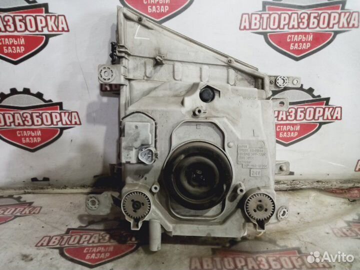 Фара передняя левая Mazda Titan LJR85 4JJ1 2007