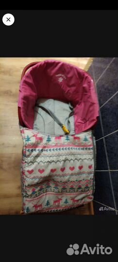 Детские санки на колесах с чехлом