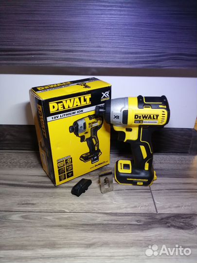 Винтоверт dewalt 887