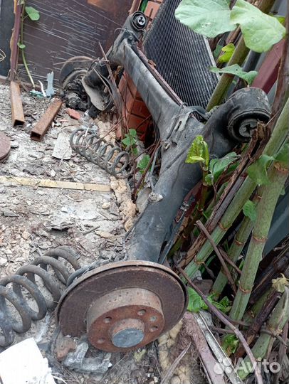 Задняя балка ауди а1 2012г