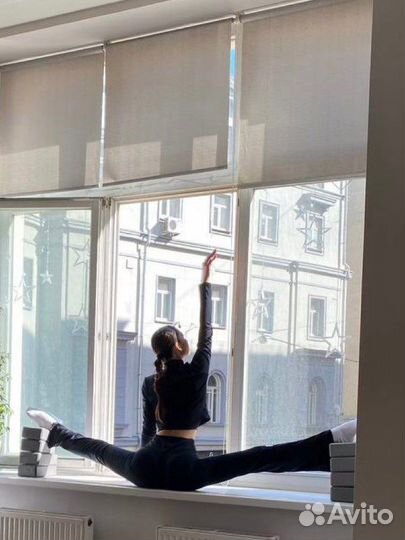 Тренер-педагог по растяжке и лфк