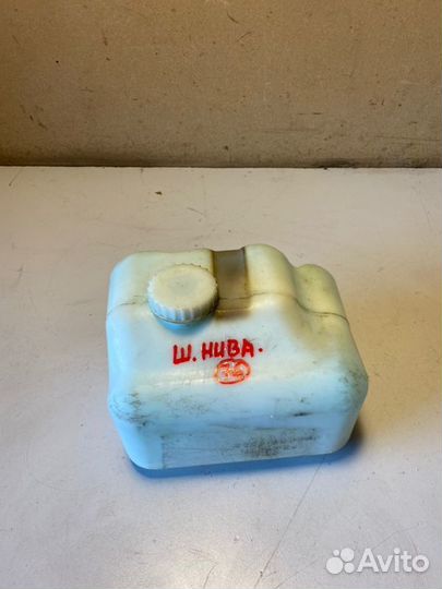 Бачок омывателя Chevrolet Niva 2123 2012