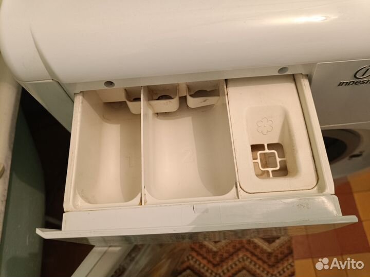 Стиральная машина indesit