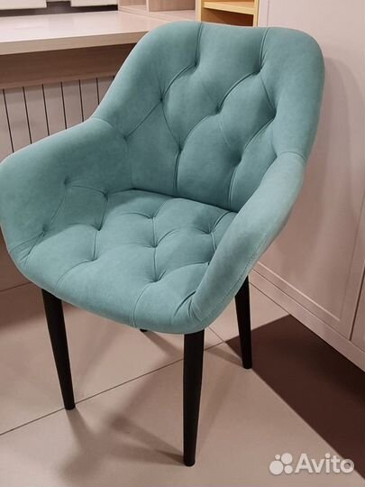 Стулья кухонные 4шт