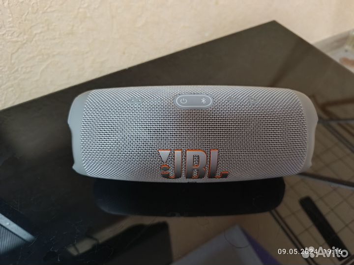 JBL Charge 5