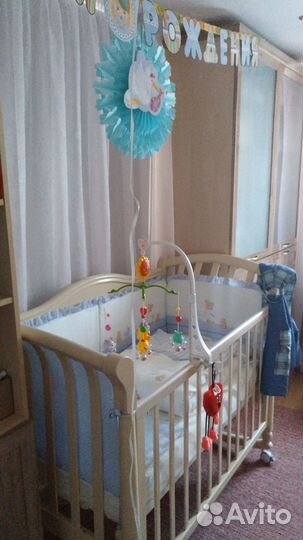 Детская кроватка