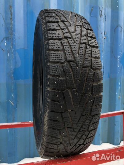 Nexen Winguard Spike WS6 215/70 R16