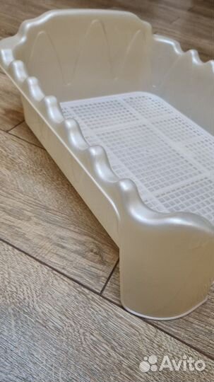 Два больших лотка