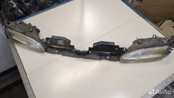 Фара (передняя) Ford Mondeo 1, 1994