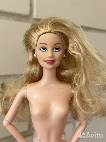 Кукла Барби шарнирная