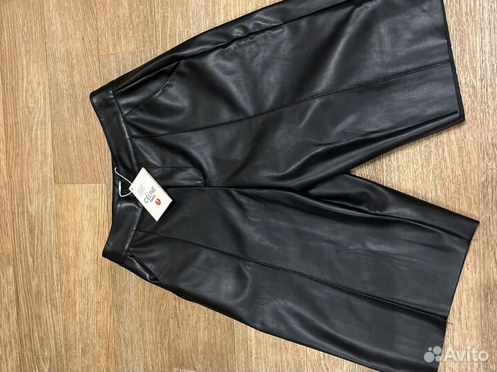 Шорты бермуды