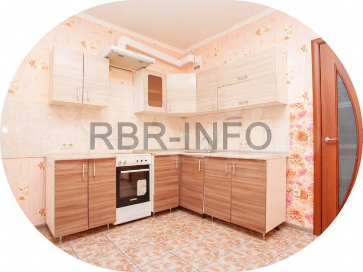 1-к. квартира, 42 м², 1/9 эт.