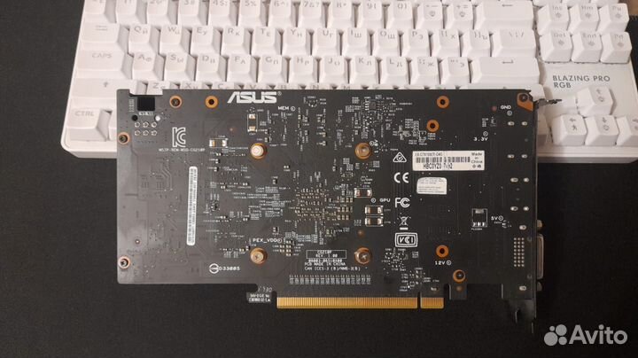 Видеокарта GTX 1050 TI