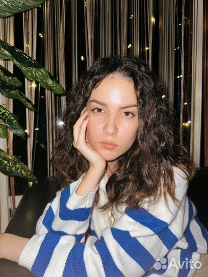 Администратор, консультант, бариста, менеджер, диз