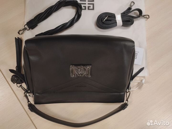 Сумка Givenchy