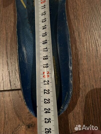 Коньки хоккейные