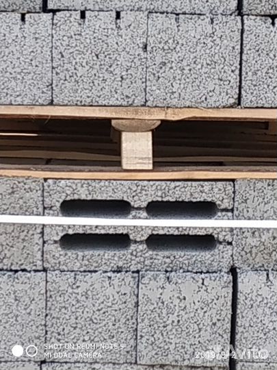 Блочный кирпич, керамзитобетонные блоки