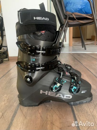 Горнолыжные ботинки