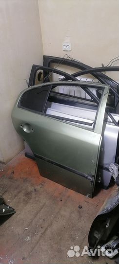 Двери skoda тур