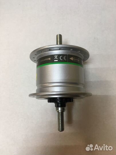 Новая динамо втулка Shimano DH-2R30-E