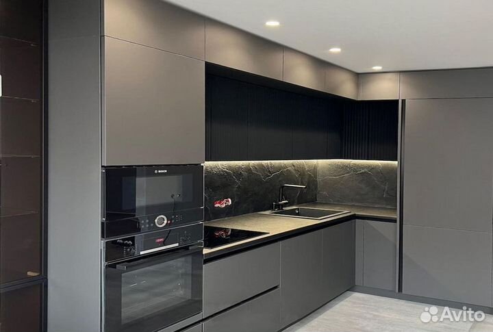 Кухонный гарнитур кухни на заказ кухня