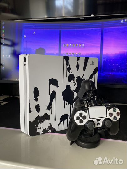 PS 4 slim / pro 1tb + 700 игр