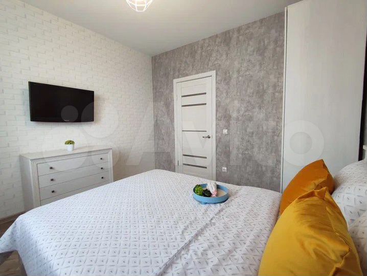 2-к. квартира, 56 м², 6/17 эт.