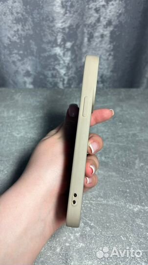 Чехол на iPhone 13 pro (6.1)