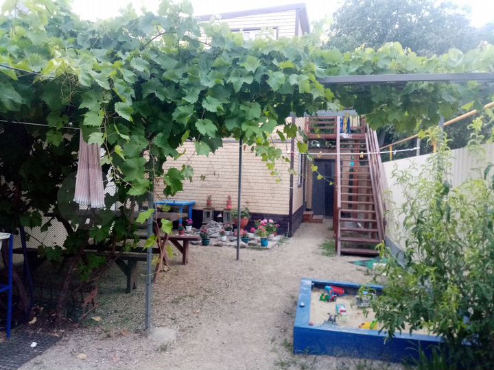 Дом 40 м² на участке 5 сот.