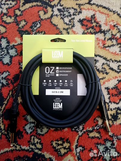 Электрогитара +комбоусилитель (комплект)