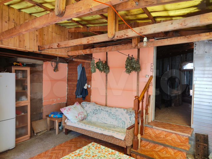 Дом 50 м² на участке 25 сот.