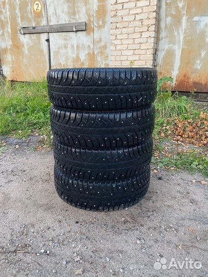 Bridgestone Ice Cruiser 7000S 195/65 R15
