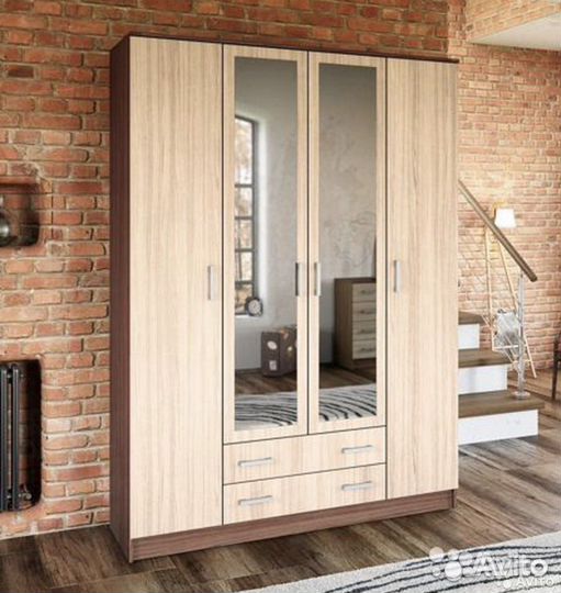 Шкаф 4-х створчатый