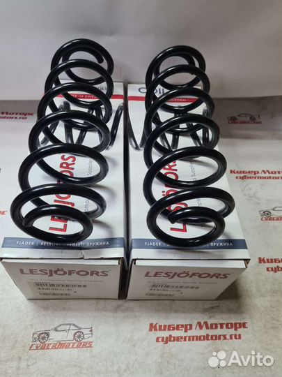 Пружина подвески задняя audi Q3 2.0