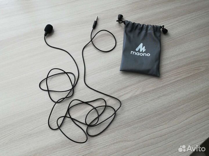 Микрофон Maono