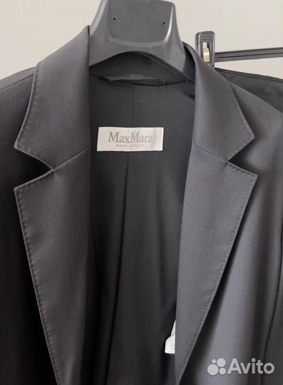 Костюм женский 46-48 размер