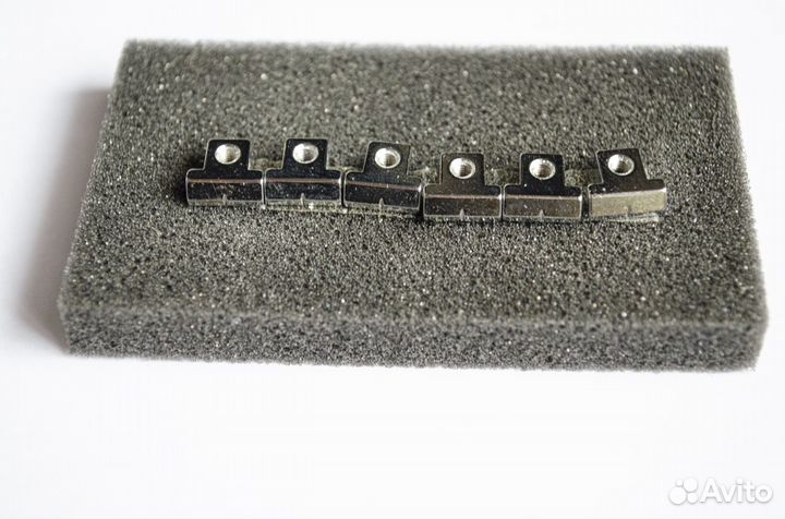 Седла для бриджа tune-o-matic Gotoh GE103B-T Новые