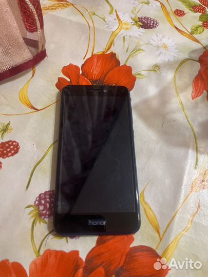 HONOR 8 Lite, 4/32 ГБ