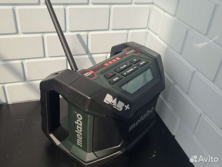 Радиоприемник Metabo R 12-18 DAB+ BT 600778850