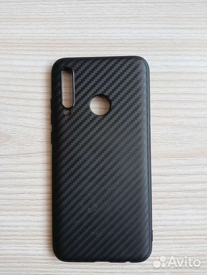 Чехлы на Honor 10i