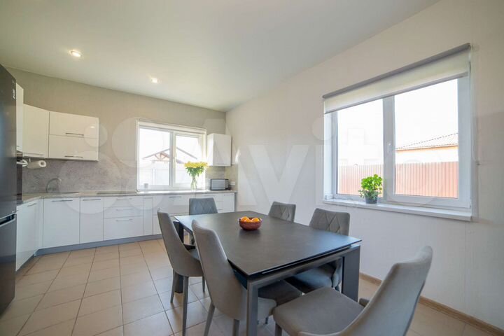 Дом 145,2 м² на участке 8,1 сот.