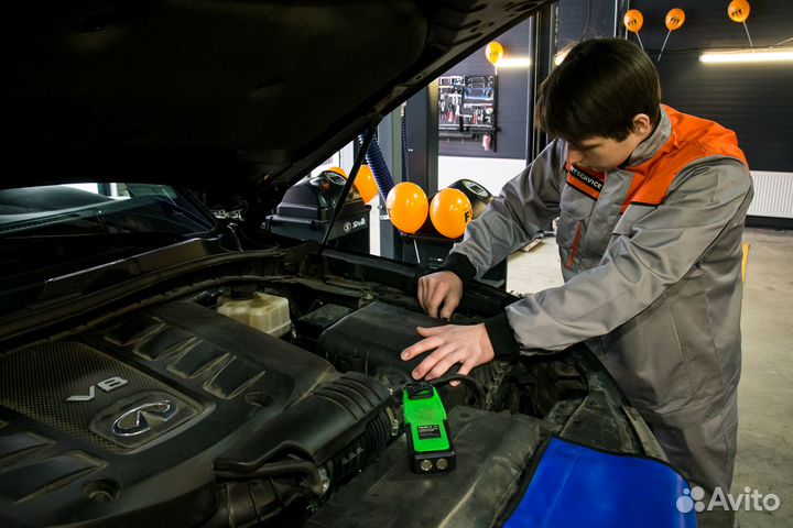 Ученик автомеханика