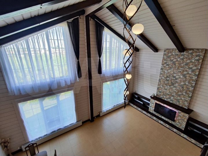 Коттедж 318,4 м² на участке 9 сот.