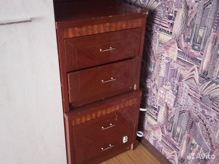 Кровать