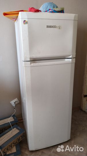 Холодильник на запчасти