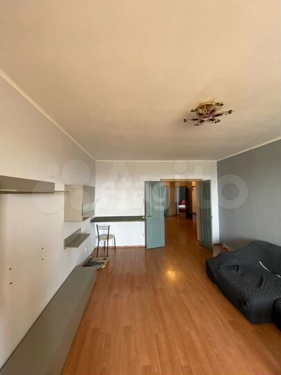 2-к. квартира, 71 м², 10/16 эт.