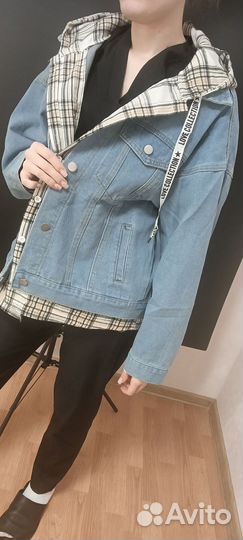 Джинсовая куртка женская
