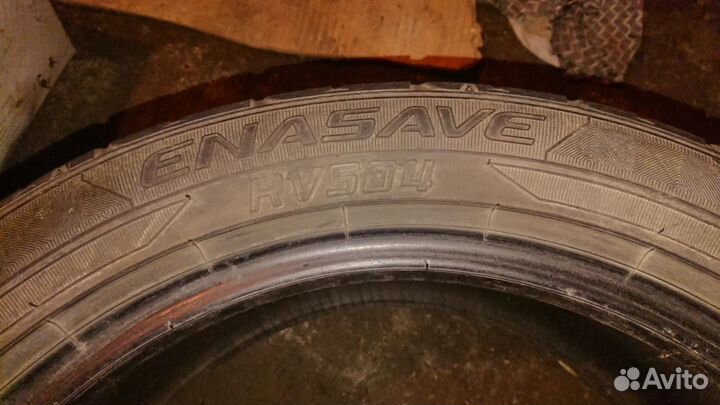 Dunlop Enasave RV504 205/55 R17