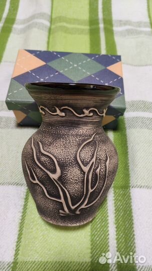 Керамическая ваза