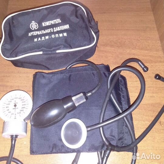 Тонометр механический новый